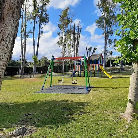 Apartman Sol & Apt- Coastal Retreat By The Sea