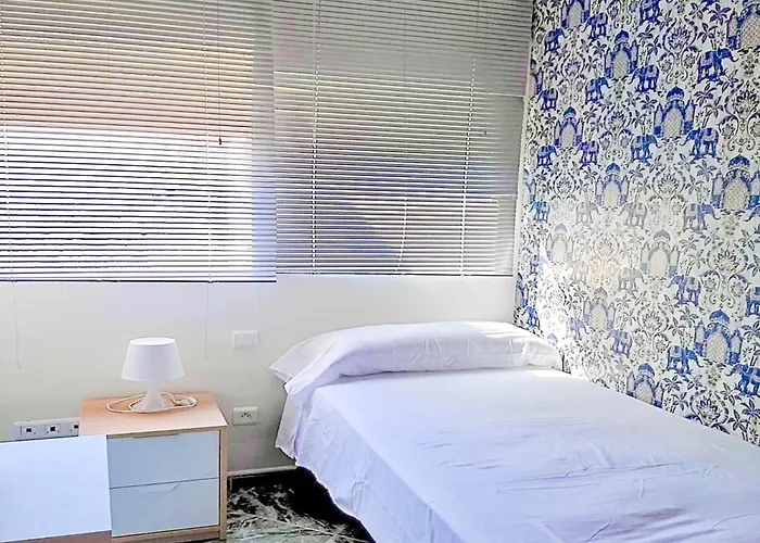 Sol & Apt- Coastal Retreat By The Sea Lejlighed